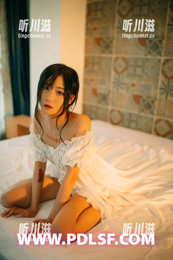 轰趴猫 - 梦心玥图册大揭秘：最新裤里丝，谁能抵挡这样的魅力？