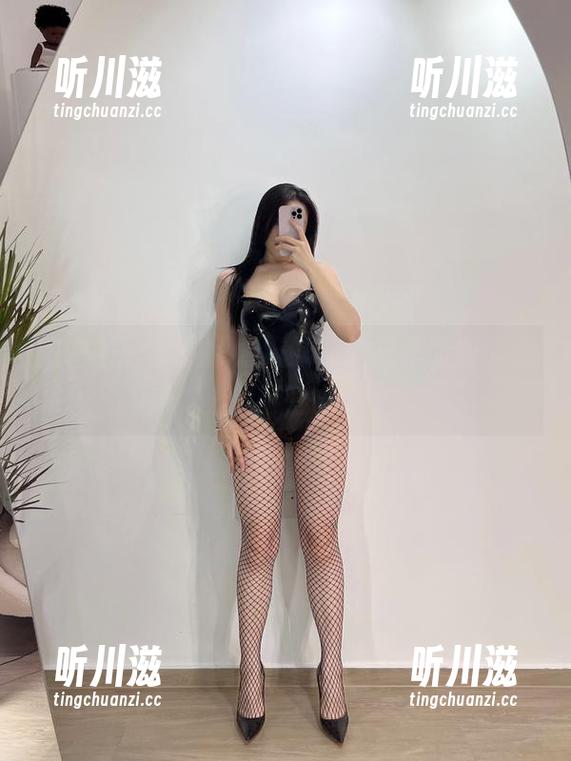 微密圈 - 在铁锤姐姐的首组嘉宾面前，我该怎么形容这些美图？