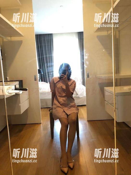 微密圈 - 雅雅的气质呀少女资源在线，一点都不忘初心，满满的少女心！