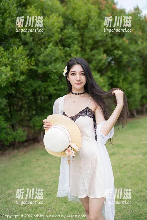 魅妍社-糯美子Mini 魅妍社 - 喜迎秋冬,必看糯美子Mini毛衣免费作品,提升你的时尚感!