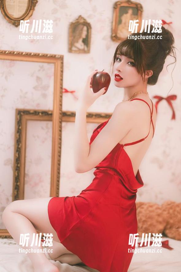鹿八岁baby最新JK：原图、图包，温柔地晃动着我的心！